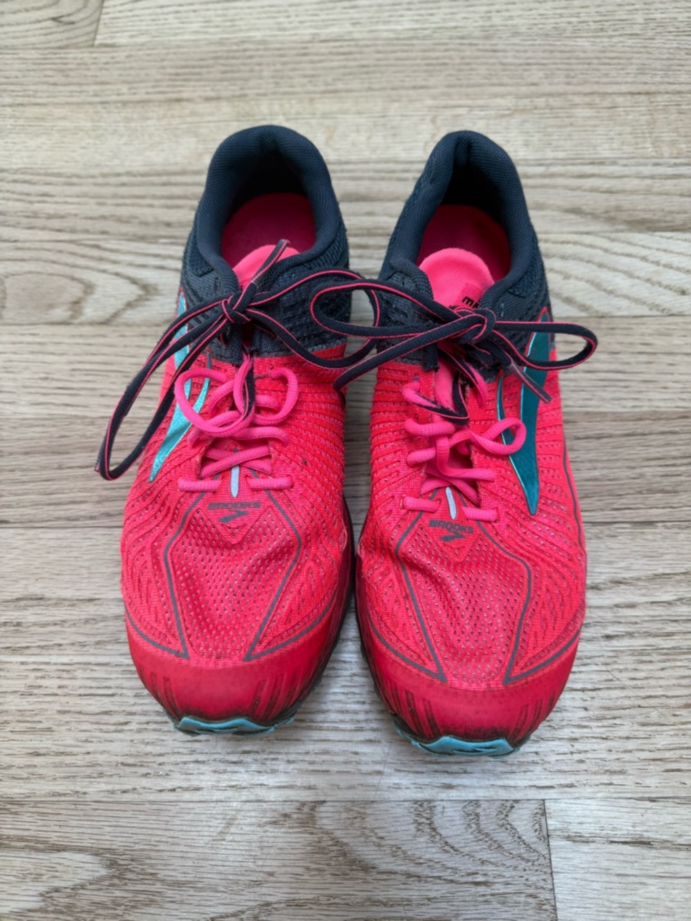 Brooks Women’s Shoes Neon Pink Running Shoes